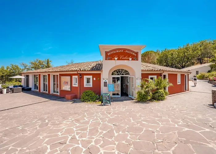 Residence Pierre & Vacances Les Restanques Du Golfe De Saint-Tropez