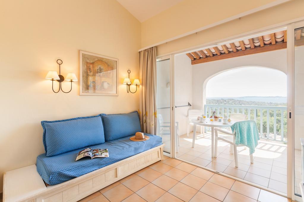Résidence Pierre&vacances Les Restanques Du Golfe De Saint-tropez Appart hôtel Grimaud