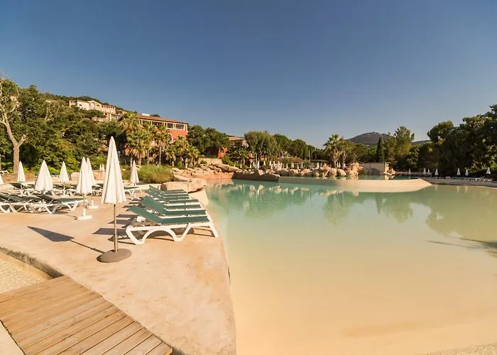 Residence Pierre & Vacances Les Restanques Du Golfe De Saint-Tropez