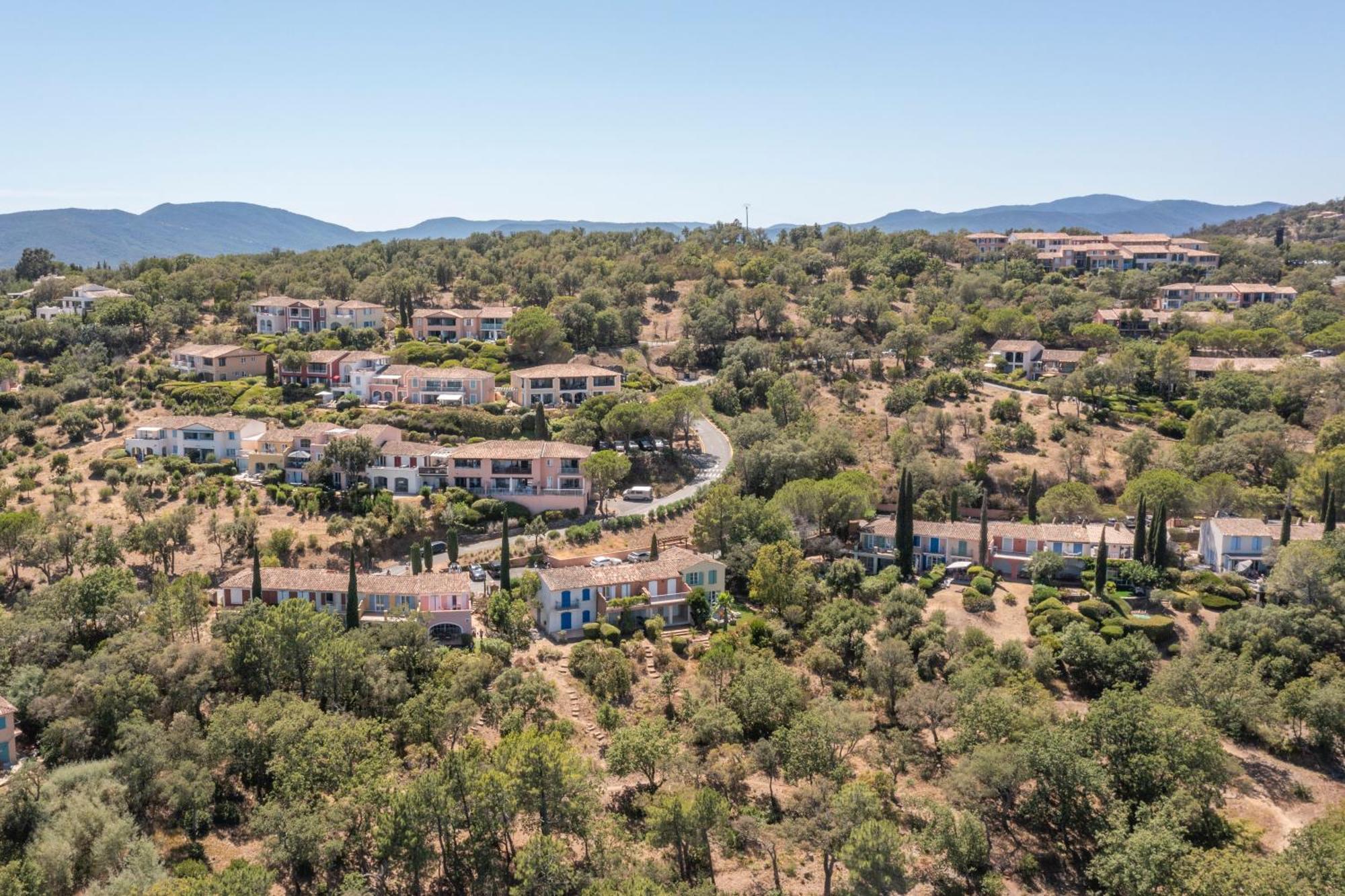 Pierre & Les Restanques Du Golfe De Saint-tropez Grimaud