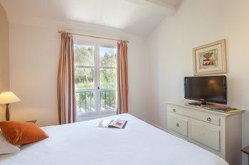 Residence Pierre & Vacances Les Restanques Du Golfe De Saint-Tropez 4*